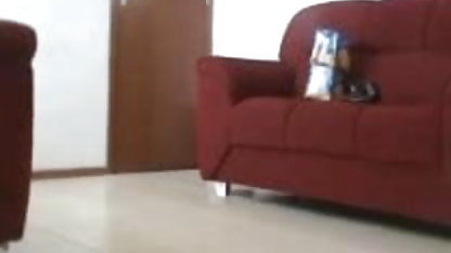 लड़की में सेक्सी वीडियो हिंदी मूवी में एक गुलाबी पोशाक बनाया के ग्राहक करने के लिए झटका