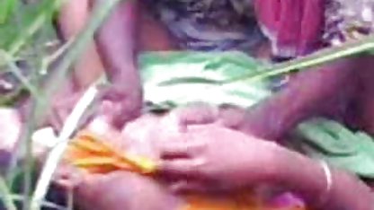 ट्रिनिटी के ढीला गर्लफ्रेंड जय पाए पूल में खरा स्विमिंग सूट वीडियो में सेक्सी फिल्म हिंदी