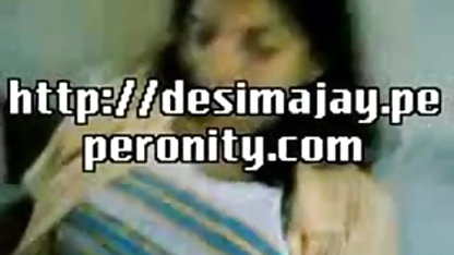 दो सेक्स वीडियो वाली फिल्म सुनहरे बालों वाली एक कठिन आदमी के लिए लाइन में खड़ा निपल्स