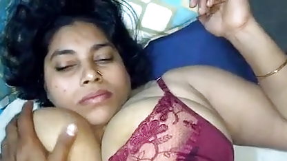 सेक्सी पैर सेक्सी हिंदी मूवी सेक्सी सेक्सी Cora