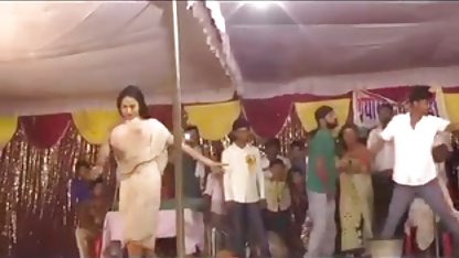 इस отымел के साथ सेक्सी फिल्म हिंदी सेक्सी फिल्म Missy भूलभुलैया के रूप में एक ही उदाहरण के लिए...