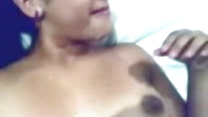एक रसीला घात के साथ ब्लू फिल्म हिंदी में सेक्सी देवहा-एक फोटो स्टूडियो में एक नग्न