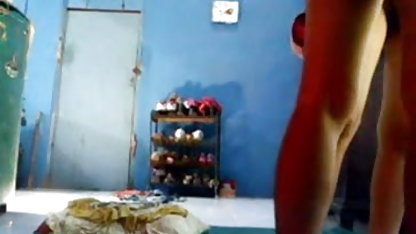 Orgia अभी भी वही सेक्सी फिल्म के वीडियो दिखाएं है!