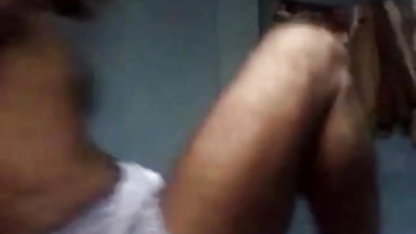 आदमी fucks सेक्सी हिंदी मूवी वीडियो में एमेच्योर सेक्स कैली