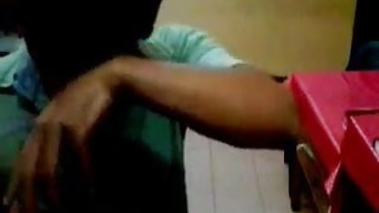 अश्लील लड़की है मज़ा के साथ उसके सेक्सी मूवी हिंदी सहयोगी पर के नौकरी
