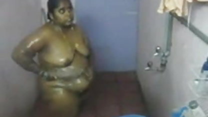 स्ट्रिपटीज़, मूठ मारना हिंदी में सेक्सी फुल मूवी में पासिंग