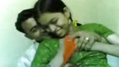 दो लड़कियों लाने खुशी से उनके रहने से ऊपर हिंदी वीडियो फिल्म सेक्स