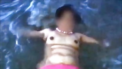 आदमी हिंदी सेक्सी फिल्म इंग्लिश झांक पीछे निकोल सुंदरता caresses